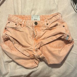 One teaspoon bandits, coral color,  size 24